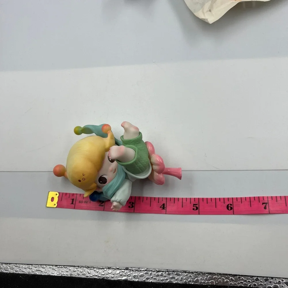 POP MART DIMOO Moments in Bloom Falling into Flowers Figure Confirmed Blind Box